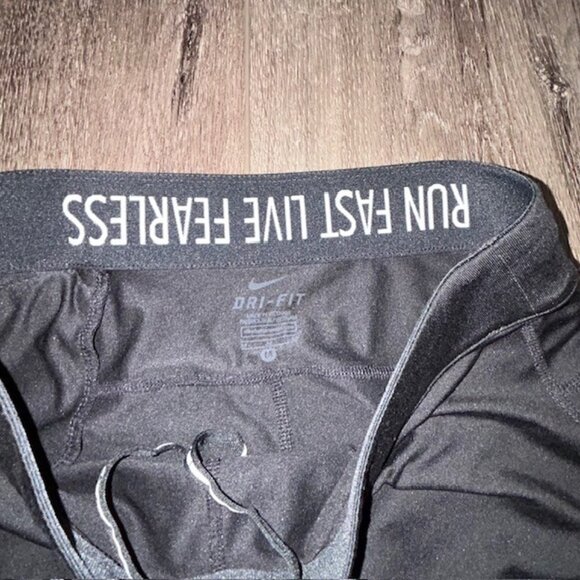 NIKE Pants Womens Medium Black Running Yoga Performance Cross Training Dri-Fit - Picture 3 of 5